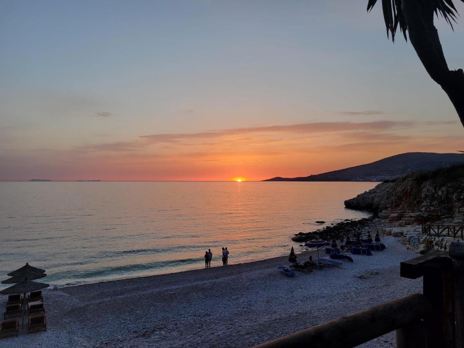Junis Seaside Private * Sarandë